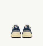Sneakers Autry Uomo HyperWay in Camoscio Blu art. HYLM UM09 - immagine 3
