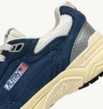Sneakers Autry Uomo HyperWay in Camoscio Blu art. HYLM UM09 - immagine 6