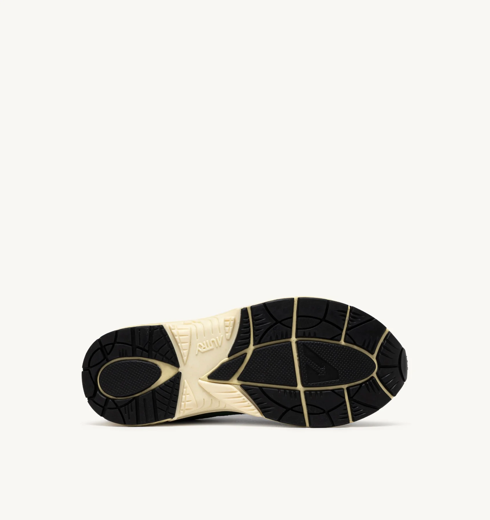 Sneakers Autry Uomo HyperWay in Camoscio Verde art. HYLM UM06 - immagine 4