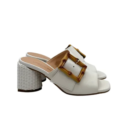 Sandalo Mules Sabot Lorenzo Mari in Nappa Bianca Dettaglio Fibbia Regolabile Tacco in Rafia 7 cm art. Fresia 03