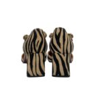 Décolleté Chie Mihara in nappa Avorio, Cinturino Oro e Dettagli in Cavallino Zebrato, Tacco grosso 7 cm art. Filly - immagine 6