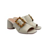 Sandalo Mules Sabot Lorenzo Mari in Nappa Latte Dettaglio Fibbia Regolabile Tacco 7 cm art. Fresia 03 - immagine 4