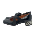 Décolleté Chie Mihara in Pelle Lucida Nera, Cinturino  Elastico ad Incrocio, Tacco grosso 4 cm art. Rilula - immagine 5