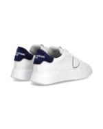 Sneaker Uomo Philippe Model Temple in Pelle Bianca e Dettagli in Camoscio Blu mod. BTLU VD23 - immagine 4
