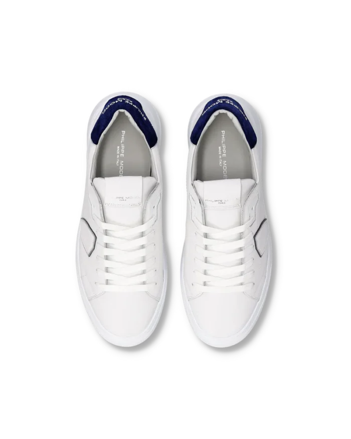 Sneaker Uomo Philippe Model Temple in Pelle Bianca e Dettagli in Camoscio Blu mod. BTLU VD23, foto 2 di 6