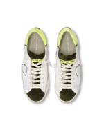 Sneakers Uomo Philippe Model Paris Prsx In Pelle Bianca, Linguetta In Camoscio Verde Spoiler Verde Fluo art. PRLU WX48 - immagine 3