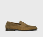 Mocassino Penny Uomo Doucal's In Camoscio Beige con Fondo Gomma Antiscivolo Art. DU3382NOTTUY260TC30