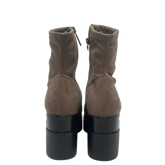 Tronchetto Lorenzo Mari in Camoscio Tortora Zeppa H 9 cm Plateau 4 Cm art. Polly 02, foto 6 di 6