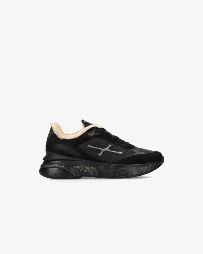Sneakers Premiata Donna in Tessuto e Camoscio Nero e Pelliccia Interna art. Moerund 7795M, foto 1 di 5