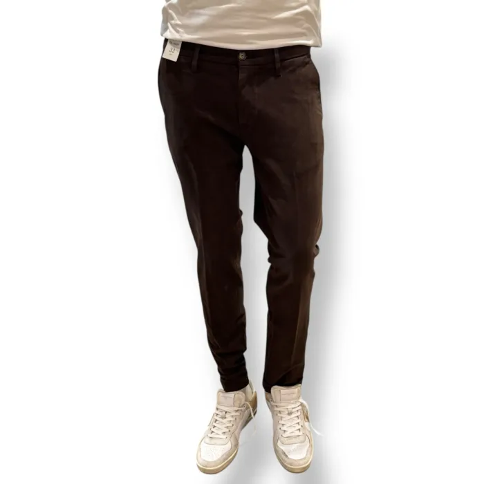 Pantaloni Re-Hash in Cotone, tasche a filo, color Marrone cod. P249 2076 4900 Mucha Chinos, foto 1 di 2