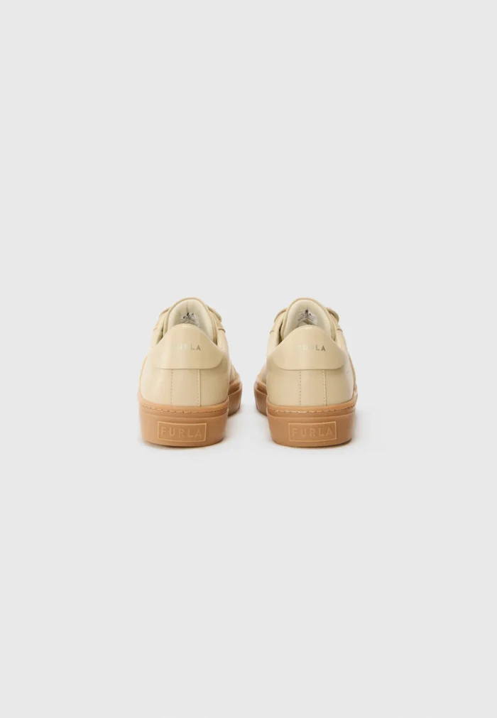 Sneakers Furla in Camoscio e Pelle Beige H 3,5 cm art. JI79ENJ, foto 3 di 5