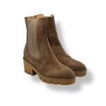 Tronchetto Beatles Luca Grossi In Camoscio Beige Farro Con Elastico In Tinta H 6 cm art. H616T - immagine 2