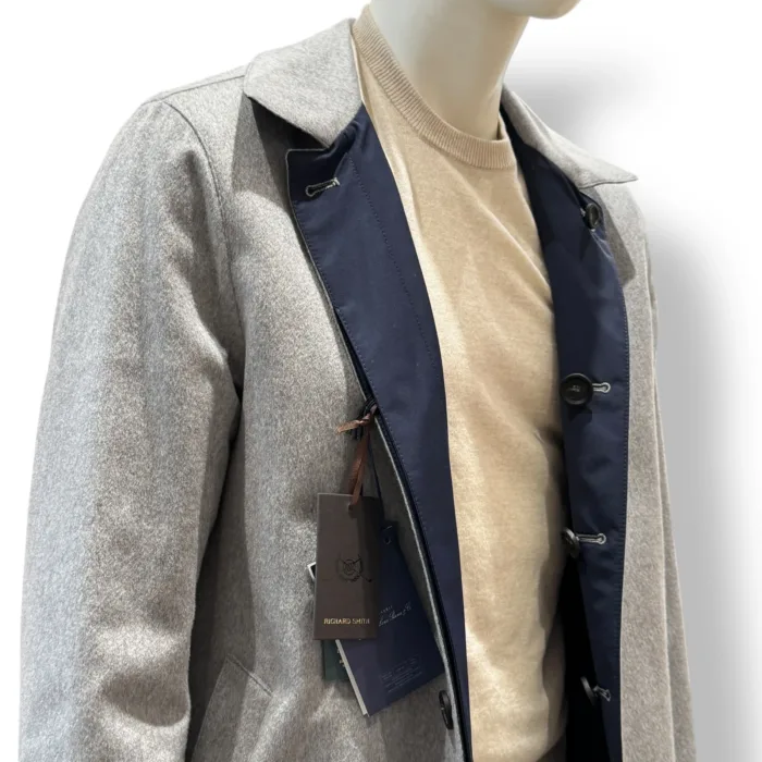 Cappottino Reversibile Double Face Uomo Richard Smith in Nylon Loro Piana Blu e Puro Cashmere Grigio Chiaro Art Apollo, foto 4 di 4