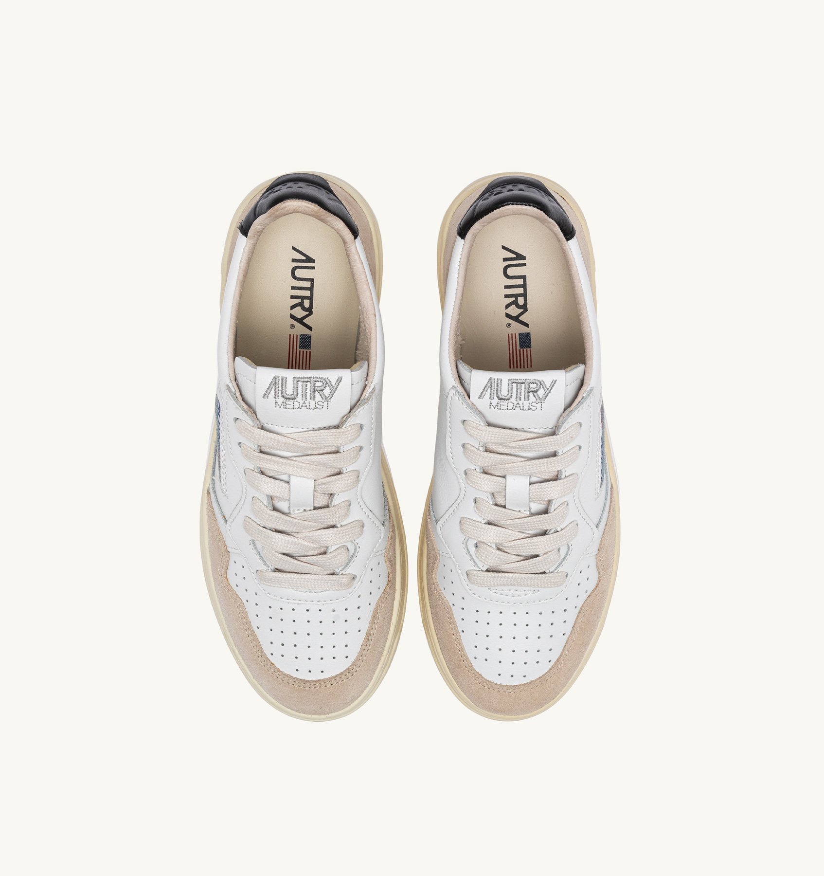 Sneakers Autry Donna in Pelle e Camoscio con Spoiler Nero art. AULW LS21 - immagine 5