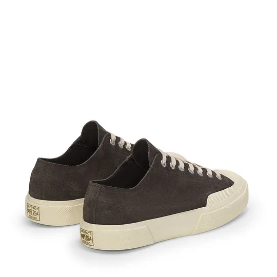 Sneakers Superga Uomo in Camoscio Grigio art. 2432 Works Suede Flesh Out Grey, foto 3 di 5