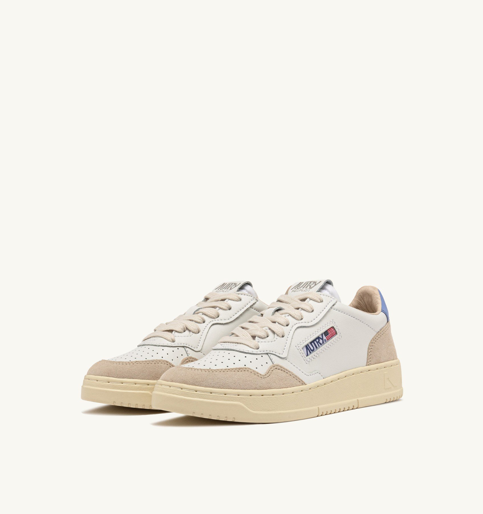 Sneakers Autry Donna in Pelle e Camoscio con Spoiler Azzurro art. AULW LS04 - immagine 2