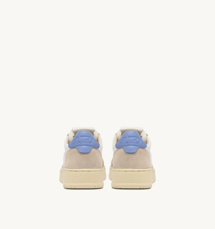 Sneakers Autry Donna in Pelle e Camoscio con Spoiler Azzurro art. AULW LS04, foto 3 di 5