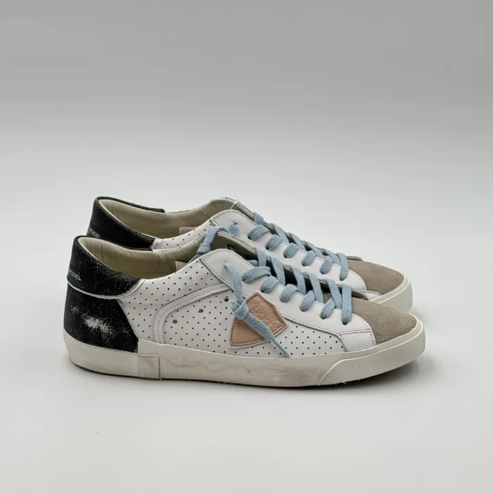 Sneakers Uomo Paris Prsx Philippe Model in Pelle Traforata Bianca con Back Nero e Linguetta in Camoscio art. PRLU VPP1, foto 1 di 5