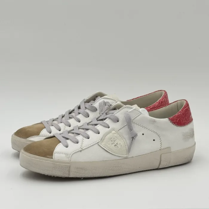 Sneakers Uomo Philippe Model  Paris Prsx in Pelle Avorio,Spoiler Rosso e Linguetta in Camoscio art. PRLU WX51, foto 3 di 4