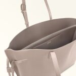 Borsa A Spalla Shopping Bag Furla In Pelle di Vitello Grigio Chiaro art. Ava WB02059 BX4329 4621S - immagine 4