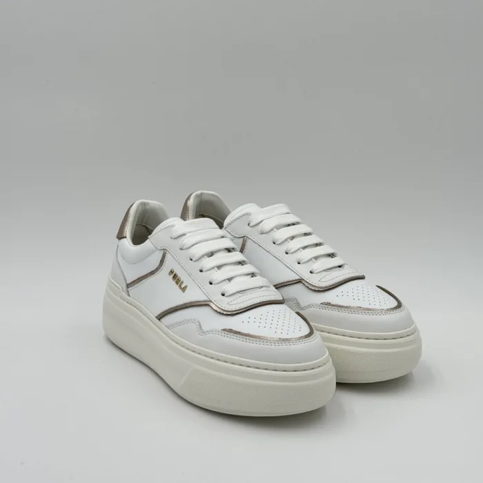 Sneakers Donna Furla in Pelle Bianca e Dettagli Dorati art. YK73NUA, foto 2 di 5