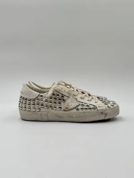 Sneakers Donna Paris Prsx Philippe Model in Pelle Bianca e Borchie art. PRLD SVG3
