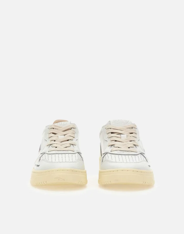 Sneakers Autry Donna In Pelle Bianca, Spoiler Salmone e Scritta art. AULW DL03, foto 3 di 5
