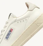 Sneakers Autry Dallas Donna in Pelle Avorio art. ADLW MR01 - immagine 2