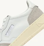 Sneakers Autry Donna In Pelle Bianca e Camoscio Beige Glitterato art. AULW PK01 - immagine 6