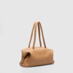 Borsa media da polso o a Spalla Minobossi in Morbida Nappa Nocciola art. BRACELET JANE NAPPA ROSE GOLD - immagine 4