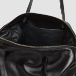 Borsa media da polso o a Spalla Minobossi in Morbida Nappa Nera art. BRACELET JANE NAPPA NERA - immagine 4