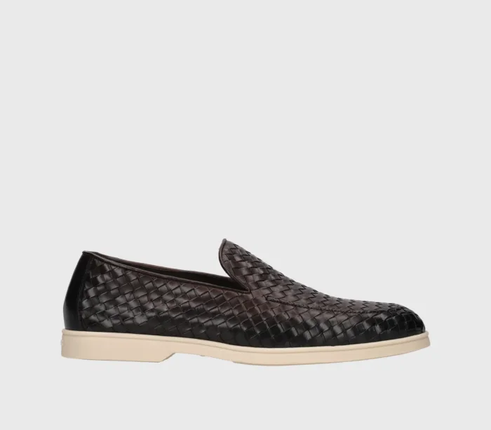 Mocassino Uomo Doucal's In Pelle Marrone Intrecciata con Fondo Gomma Bianco Art. DU3416NWMAUY195GM00, foto 1 di 4