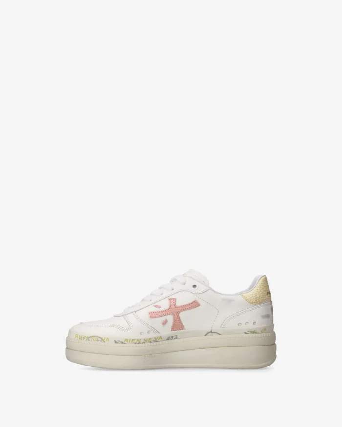 Sneakers Premiata Donna In Pelle Bianca e Spoiler Giallo art. Micol 8196, foto 3 di 5