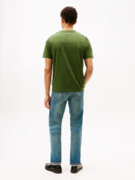 T-shirt Uomo Tommy Hilfiger Regular fit Verde Militare in Jersey con Grafica Frontale cod MW0MW41455 L01 - immagine 2