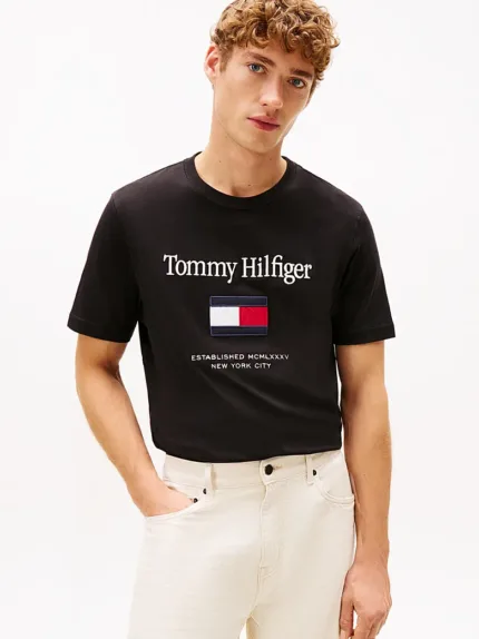 T-shirt Uomo Tommy Hilfiger Regular fit Nera in Cotone con Logo Frontale in Rilievo cod MW0MW42736 BDS