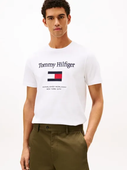T-shirt Uomo Tommy Hilfiger Regular fit Bianca in Cotone con Logo Frontale in Rilievo cod MW0MW42736 YBR