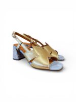 Sandalo Chie Mihara In Pelle Platino e Dettagli Celesti Tacco Grosso 7 cm art. Rutter - immagine 2