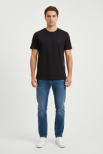 T-shirt Regular Fit Global Stripe in jersey Uomo Tommy Hilfiger Nera art. MW0MW42393 BDS