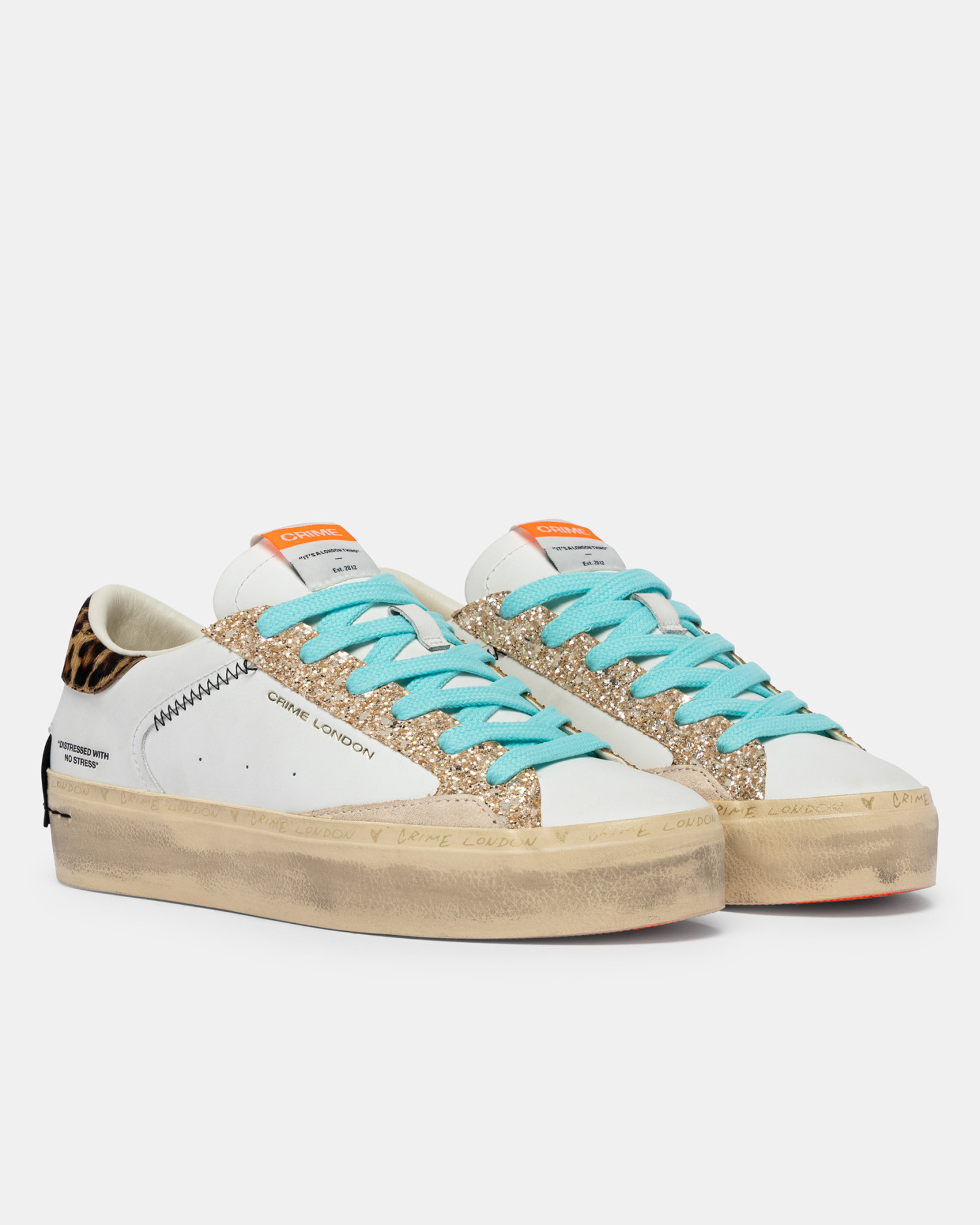 Sneaker Donna Crime London Distressed Platform in Pelle Bianca e Dettagli Glitter oro e Maculati art. 29053PP8.10 - immagine 2