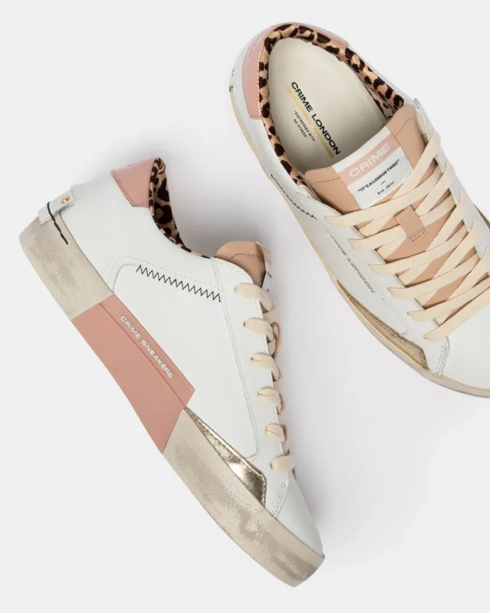 Sneaker Donna Crime London Distressed in Pelle Bianca e Dettagli Rosa Nude art. 29008PP8.10, foto 3 di 4