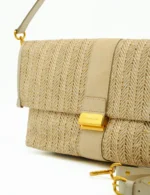 Pochette con Tracolla Media Gianni Chiarini In Camoscio Nude e Paglia Intrecciata Beige art. Marigold Sabbia - immagine 3