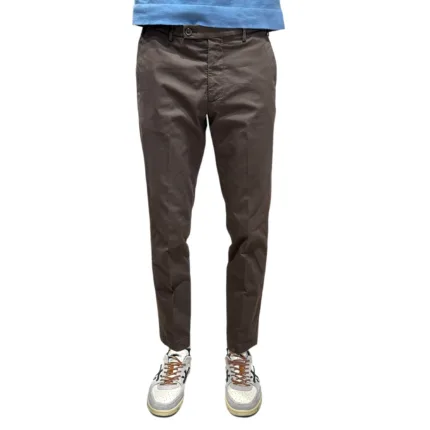 Pantaloni In Cotone con Elastico in vita e Tasca a Filo Michael Coal Testa Di Moro art. Brad One More Size 2563 Capri