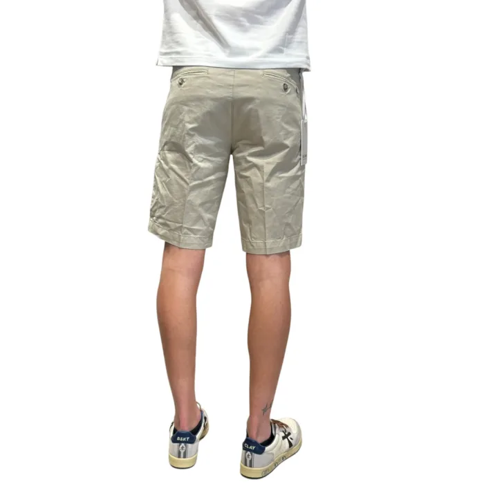 Bermuda Uomo Re-Hash in Cotone, tasche a filo, Ecru colore 0439 cod. BB33 2104 Bernini, foto 3 di 3