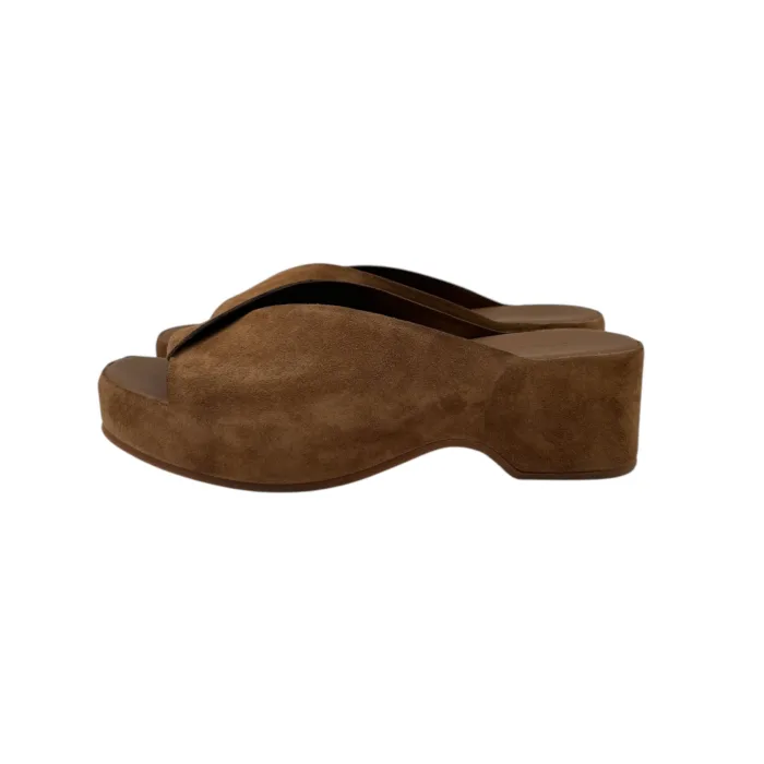 Sandalo Sabot Del Carlo in Camoscio Marrone Noce Tacco 5 cm art. 11729 Horus Softy Noce, foto 3 di 4