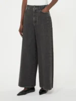 Jeans MaxMara Weekend  in denim autentico cotone nero con logo laterale art. WKDVORTICE - immagine 2