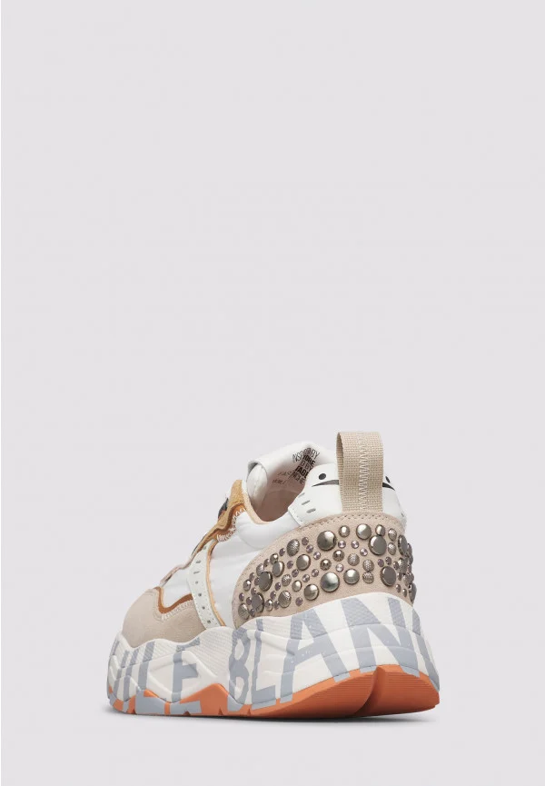 Sneakers Voile Blanche Donna in Camoscio Beige e Nylon Bianco Dettagli Borchie art. Club 105 2E42 Light Biege White, foto 4 di 4