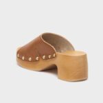 Sandalo Mules Scholl in Pelle Color Cognac Soletta in Legno tacco 7 cm art. Noelle Pescura Wave SR - immagine 3
