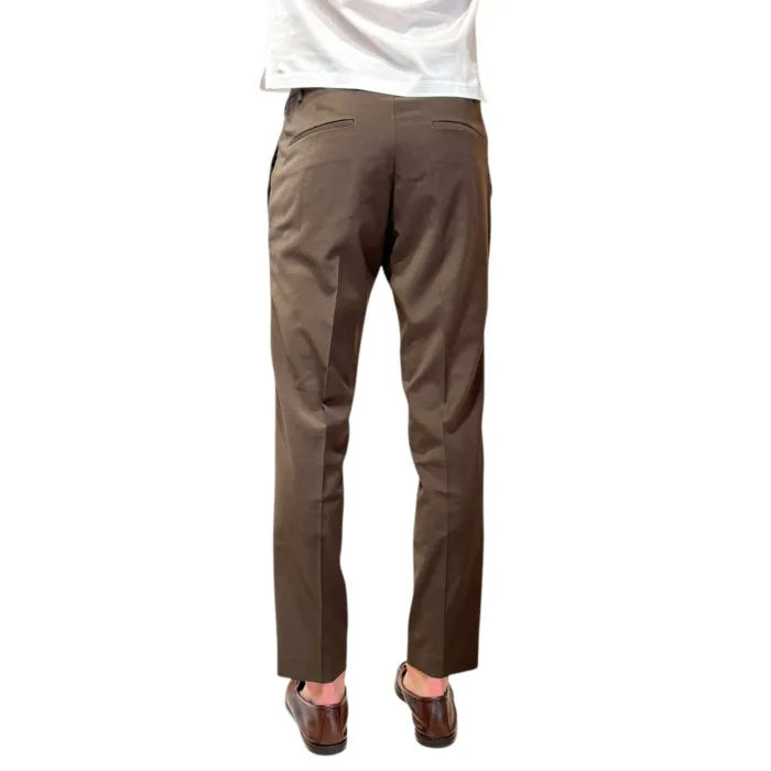 Pantaloni Fresco Lana con Elastico in vita e Tasca a Filo Michael Coal Marrone Testa di Moro art. Brad One More Size 3687 Capri, foto 3 di 3