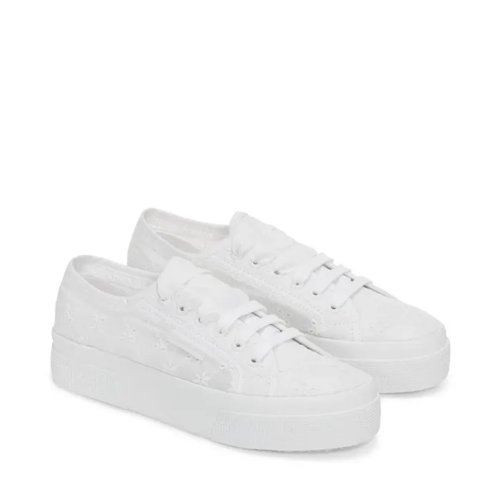 Sneakers Platform Superga Donna in Tela Sangallo Bianca art. 2740 Flower Sangallo, foto 2 di 5