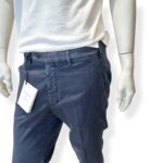 Pantaloni In Misto Lino con Elastico in vita e Tasca a Filo Michael Coal Blu art. Brad One More Size 2951 Capri - immagine 2